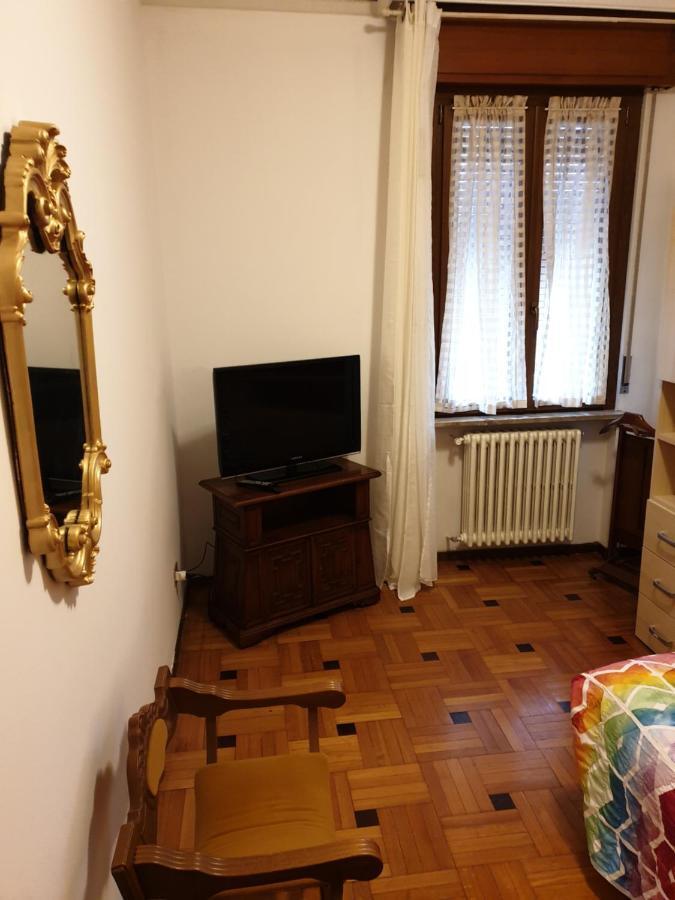 شقة Tranquillita E Cordialita A 30 Minuti Da Milano بوستو أرسيزيو المظهر الخارجي الصورة